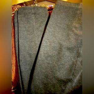 Like new Vince Cumoto pant